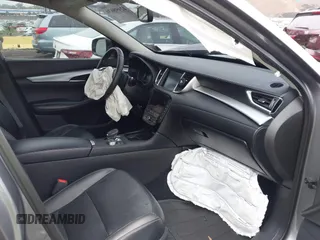 2021 Infiniti QX50 Essential с VIN 3PCAJ5CA7MF105001, выставлен на аукционе IAAI как лот 42498636 с пробегом 63 615 миль миль и . История ставок и продаж доступна на DreamBid. Изображение 5.