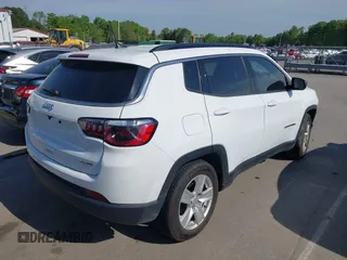 2022 Jeep Compass Latitude with VIN 3C4NJCBB1NT137963, listed as a IAAI auction lot 42027669 with 46,324 mi miles and . Bid and sale history available at DreamBid. Image 4.