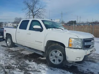 2011 Chevrolet Silverado 1500 LTZ with VIN 3GCPKTE30BG290378, listed as a IAAI auction lot 41357022 with 122,453 mi miles and . Bid and sale history available at DreamBid. Image 1.