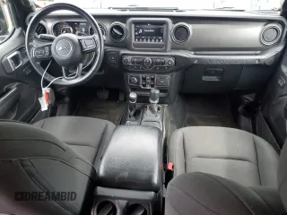 2022 Jeep Wrangler Unlimited Willys with VIN 1C4HJXDN4NW130060, listed as a Copart auction lot 58539485 with 39,930 mi miles and Salvage title. Bid and sale history available at DreamBid. Image 8.