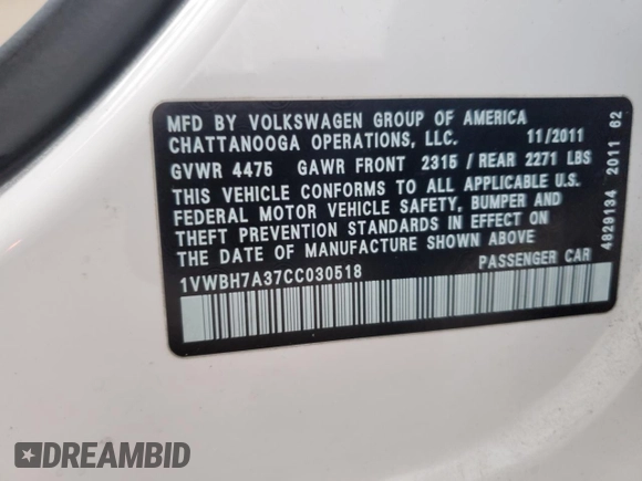2012 Volkswagen Passat SE z VIN 1VWBH7A37CC030518, wystawiony jako Copart lot #86875014 z przebiegiem 136 259 mil mil oraz Czysty tytuł • Clean title. Historia ofert i sprzedaży dostępna na DreamBid. Obrazek 12.