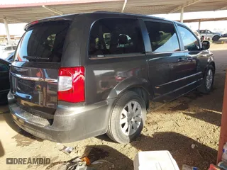 2016 Chrysler Town & Country Touring with VIN 2C4RC1BG8GR165373, listed as a IAAI auction lot 41179191 with 81,703 mi miles. Bid and sale history available at carsss.com. Image 4.