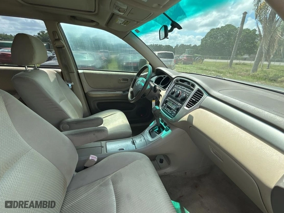 2006 Toyota Highlander Hybrid with VIN JTEDW21A860007558, listed as a Copart auction lot 51872555 with 256,404 mi miles and Clean Title. Bid and sale history available at carsss.com. Image 5.
