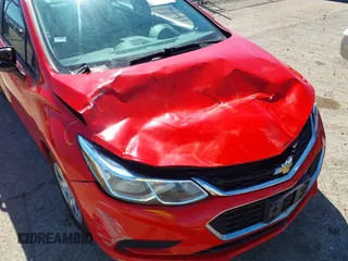 2017 Chevrolet Cruze LS z VIN 1G1BC5SM3H7173634, wystawiony jako IAAI lot #41822124 z przebiegiem 235 854 mil mil oraz . Historia ofert i sprzedaży dostępna na DreamBid. Obrazek 6.