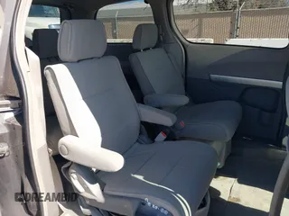 2007 Nissan Quest S with VIN 5N1BV28UX7N123147, listed as a IAAI auction lot 41719403 with 175,068 mi miles. Bid and sale history available at carsss.com. Image 8.