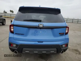 2025 Honda Passport TrailSport z VIN 5FNYF8H65SB002839, wystawiony jako Copart lot #52984215 z przebiegiem 469 mil mil oraz Szkoda całkowita • Salvage title. Historia ofert i sprzedaży dostępna na DreamBid. Obrazek 6.