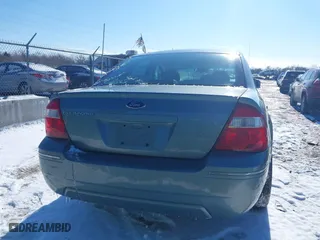 2006 Ford Five Hundred SE with VIN 1FAFP23146G119696, listed as a IAAI auction lot 41599381 with 184,040 mi miles. Bid and sale history available at carsss.com. Image 16.