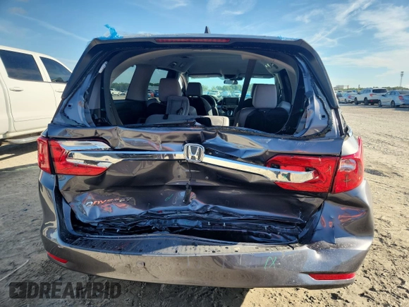 2018 Honda Odyssey EX with VIN 5FNRL6H51JB093079, listed as a Copart auction lot 64400315 with 117,619 mi miles and Non repairable. Bid and sale history available at DreamBid. Image 6.