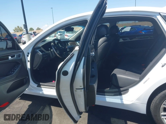 2018 Genesis G80 3.8L with VIN KMHGN4JE2JU238858, listed as a IAAI auction lot 42151733 with 49,512 mi miles and . Bid and sale history available at DreamBid. Image 8.