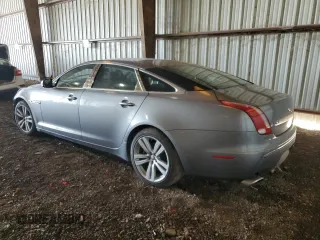 2012 Jaguar XJ XJL with VIN SAJWA2GB6CLV27068, listed as a Copart auction lot 80392293 with 88,636 mi miles and Salvage title. Bid and sale history available at DreamBid. Image 2.
