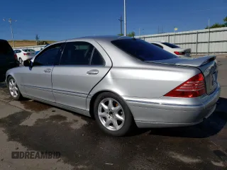 2004 Mercedes-Benz S-Class 4.3L with VIN WDBNG83JX4A423297, listed as a Copart auction lot 71745934 with 171,960 mi miles and Salvage Title. Bid and sale history available at carsss.com. Image 2.