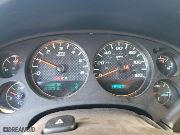 2013 Chevrolet Suburban LT with VIN 1GNSKJE75DR174220, listed as a Copart auction lot 43262365 with 141,875 mi miles and Salvage Title. Bid and sale history available at carsss.com. Image 9.