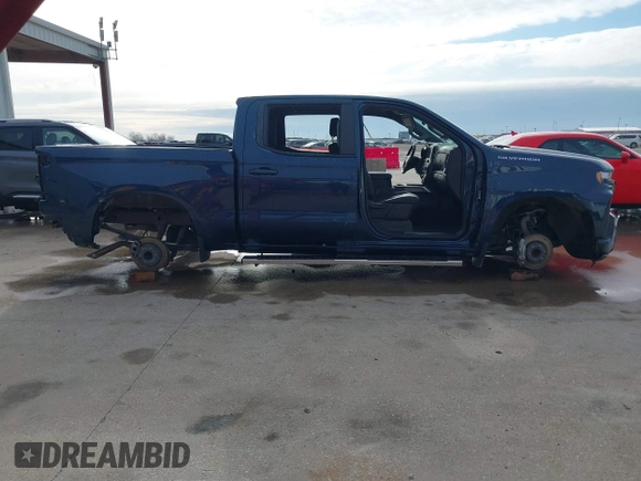 2021 Chevrolet Silverado 1500 RST with VIN 1GCPWDED8MZ227633, listed as a IAAI auction lot 41293618 with Not Provided miles. Bid and sale history available at carsss.com. Image 13.