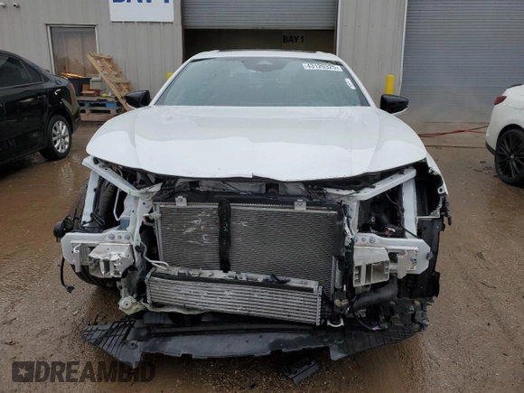2024 Acura TLX w/A-Spec Package with VIN 19UUB6F54RA000075, listed as a Copart auction lot 43120325 with 9,995 mi miles and Salvage Title. Bid and sale history available at carsss.com. Image 5.
