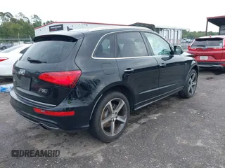 2015 Audi Q5 Premium Plus with VIN WA1DGAFP0FA124936, listed as a IAAI auction lot 40506289 with 38,134 mi miles. Bid and sale history available at carsss.com. Image 4.