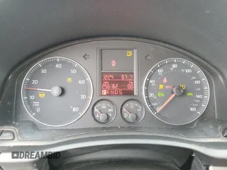 2008 Volkswagen Jetta Sedan S with VIN 3VWJZ71K78M122136, listed as a Copart auction lot 43959245 with 256,162 mi miles and Salvage Title. Bid and sale history available at carsss.com. Image 9.
