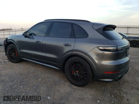 2023 Porsche Cayenne GTS z VIN WP1AG2AY9PDA18420, wystawiony jako Copart lot #81271624 z przebiegiem 19 002 mil mil oraz Szkoda całkowita • Salvage title. Historia ofert i sprzedaży dostępna na DreamBid. Obrazek 2.