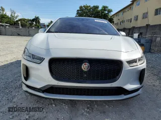 2020 Jaguar I-Pace HSE with VIN SADHD2S16L1F85682, listed as a Copart auction lot 87034314 with 28,139 mi miles and Non repairable. Bid and sale history available at DreamBid. Image 5.