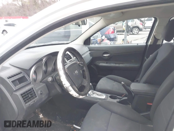 2010 Dodge Avenger SXT with VIN 1B3CC4FB5AN214640, listed as a IAAI auction lot 41731545 with 177,003 mi miles. Bid and sale history available at carsss.com. Image 5.