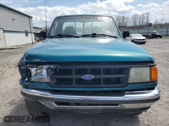 1994 Ford Ranger Splash z VIN 1FTCR11X7RTB12634, wystawiony jako Copart lot #53813435 z przebiegiem 183 609 mil mil oraz Szkoda całkowita • Salvage title. Historia ofert i sprzedaży dostępna na DreamBid. Obrazek 5.