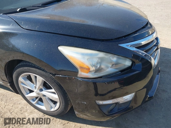 2014 Nissan Altima 2.5 with VIN 1N4AL3APXEC133580, listed as a IAAI auction lot 41776440 with 220,613 mi miles. Bid and sale history available at carsss.com. Image 12.