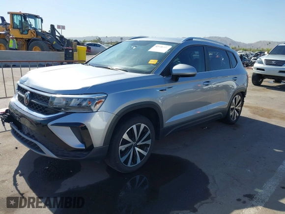 2022 Volkswagen Taos SE с VIN 3VVRX7B20NM100096, выставлен на аукционе IAAI как лот 42146351 с пробегом 17 522 миль миль и . История ставок и продаж доступна на DreamBid. Изображение 18.