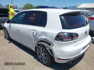 2014 Volkswagen GTI Wolfsburg Edition с VIN WVWGD7AJ4EW000302, выставлен на аукционе IAAI как лот 42235813 с пробегом 178 825 миль миль и . История ставок и продаж доступна на DreamBid. Изображение 3.