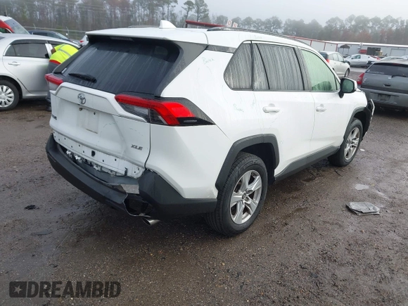 2019 Toyota RAV4 XLE with VIN JTMW1RFV8KD006767, listed as a IAAI auction lot 41126402 with 69,913 mi miles. Bid and sale history available at carsss.com. Image 4.