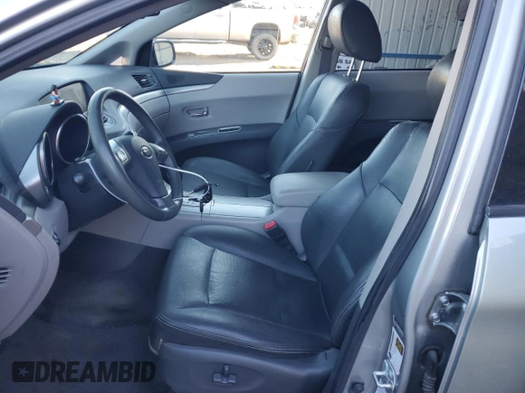 2006 Subaru Tribeca 5-Pass z VIN 4S4WX82C364423986, wystawiony jako Copart lot #86999884 z przebiegiem 156 679 mil mil oraz Szkoda całkowita • Salvage title. Historia ofert i sprzedaży dostępna na DreamBid. Obrazek 7.