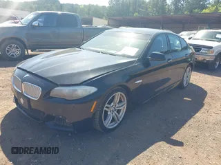 2013 BMW 5 Series 550i with VIN WBAFR9C50DDX81156, listed as a IAAI auction lot 42015608 with 99,962 mi miles and . Bid and sale history available at carsss.com. Image 17.
