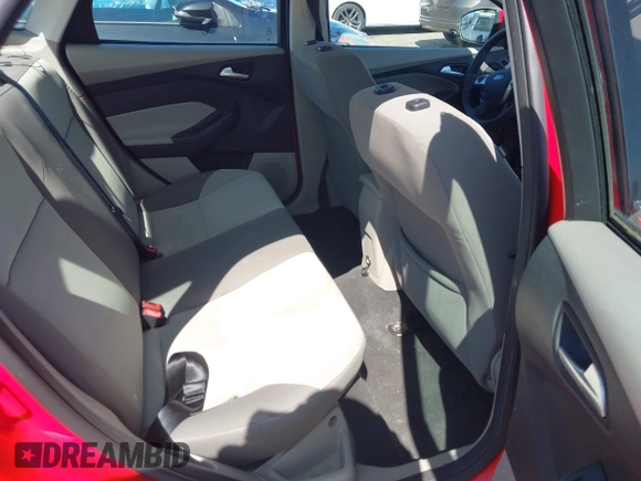 2012 Ford Focus SE with VIN 1FAHP3F27CL417875, listed as a IAAI auction lot 42128614 with 56,961 mi miles. Bid and sale history available at carsss.com. Image 8.