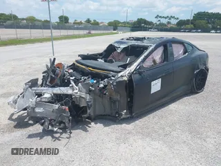 2021 Tesla Model S Plaid с VIN 5YJSA1E63MF451438, выставлен на аукционе IAAI как лот 41399777 с пробегом Не указан миль и . История ставок и продаж доступна на DreamBid. Изображение 2.