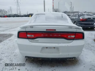 2013 Dodge Charger SXT with VIN 2C3CDXHG6DH643261, listed as a IAAI auction lot 41612150 with 164,181 mi miles. Bid and sale history available at carsss.com. Image 17.