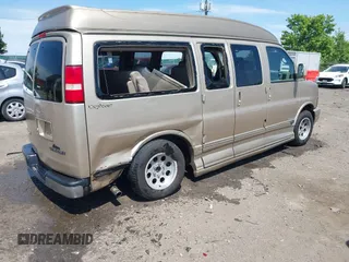 2006 Chevrolet Express Passenger z VIN 1GBFG15T161127863, wystawiony jako IAAI lot #42309370 z przebiegiem 220 524 mil mil oraz . Historia ofert i sprzedaży dostępna na DreamBid. Obrazek 4.