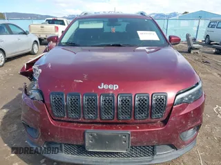 2019 Jeep Cherokee Latitude with VIN 1C4PJMCB2KD473832, listed as a IAAI auction lot 41555931 with 104,990 mi miles and . Bid and sale history available at DreamBid. Image 13.