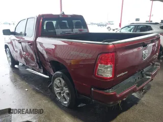 2021 Ram 1500 Big Horn z VIN 1C6SRFBTXMN537368, wystawiony jako IAAI lot #42183805 z przebiegiem 66 844 mil mil oraz . Historia ofert i sprzedaży dostępna na DreamBid. Obrazek 3.