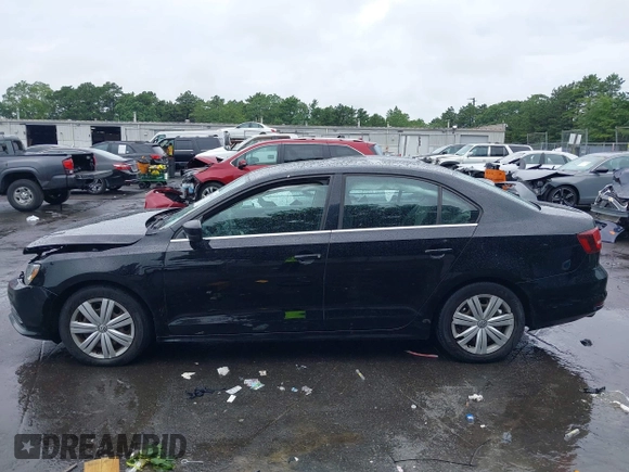 2017 Volkswagen Jetta S with VIN 3VW2B7AJ0HM214642, listed as a IAAI auction lot 42674836 with 85,578 mi miles and . Bid and sale history available at DreamBid. Image 14.