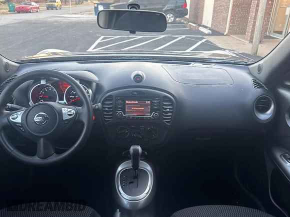 2015 Nissan Juke SV with VIN JN8AF5MR2FT504165, listed as a Copart auction lot 89213385 with 76,046 mi miles and Clean Title. Bid and sale history available at carsss.com. Image 9.