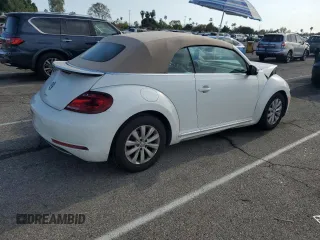 2019 Volkswagen Beetle S with VIN 3VW5DAATXKM505842, listed as a Copart auction lot 52631595 with 35,839 mi miles and Salvage title. Bid and sale history available at DreamBid. Image 3.