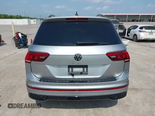 2023 Volkswagen Tiguan SE R-Line Black с VIN 3VVCB7AX5PM064412, выставлен на аукционе IAAI как лот 42279912 с пробегом 72 528 миль миль и . История ставок и продаж доступна на DreamBid. Изображение 16.