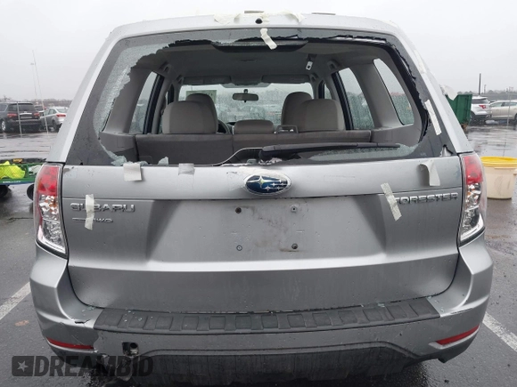 2010 Subaru Forester 2.5X with VIN JF2SH6AC8AH746620, listed as a IAAI auction lot 41965198 with 133,887 mi miles. Bid and sale history available at carsss.com. Image 16.