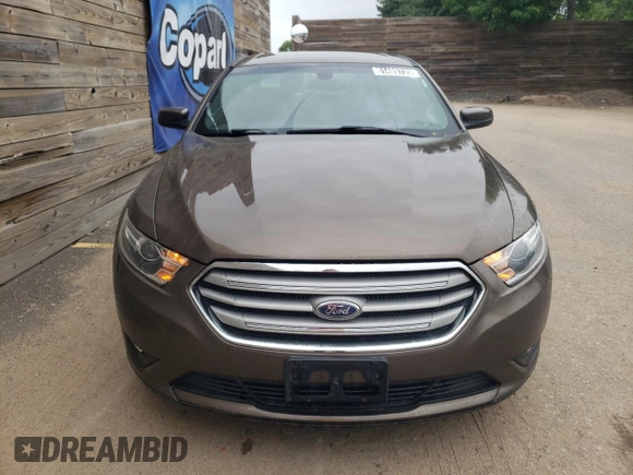 2016 Ford Taurus SEL with VIN 1FAHP2H86GG132160, listed as a Copart auction lot 61489735 with 135,437 mi miles and Clean title. Bid and sale history available at DreamBid. Image 5.