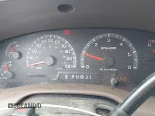 1999 Ford F-150 с VIN 1FTZX1729XNA84770, выставлен на аукционе IAAI как лот 42104198 с пробегом Не указан миль и . История ставок и продаж доступна на DreamBid. Изображение 7.