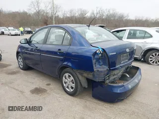 2009 Hyundai Accent Auto GLS with VIN KMHCN46C29U298298, listed as a IAAI auction lot 41568338 with 97,130 mi miles. Bid and sale history available at carsss.com. Image 3.