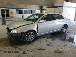 2006 Toyota Avalon XL with VIN 4T1BK36B36U069503, listed as a Copart auction lot 61956455 with 109,831 mi miles and Salvage title. Bid and sale history available at DreamBid. Image 1.