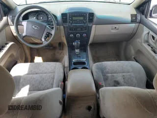 2007 Kia Sorento LX with VIN KNDJD736X75717813, listed as a Copart auction lot 56456025 with 145,722 mi miles and Salvage title. Bid and sale history available at DreamBid. Image 8.