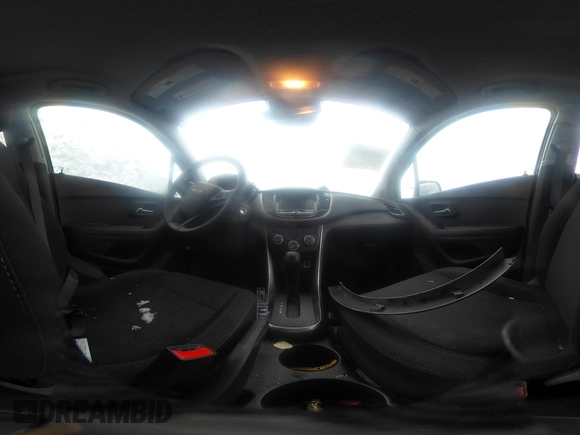 2020 Chevrolet Trax LS with VIN 3GNCJNSB0LL314882, listed as a IAAI auction lot 41234699 with 70,162 mi miles. Bid and sale history available at carsss.com. Image 18.
