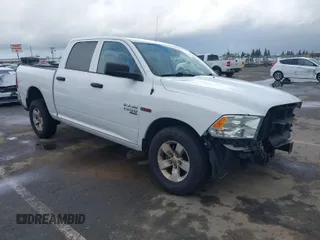 2019 Ram 1500 Tradesman z VIN 1C6RR6KM8KS749546, wystawiony jako IAAI lot #41916376 z przebiegiem 38 555 mil mil oraz . Historia ofert i sprzedaży dostępna na DreamBid. Obrazek 1.