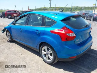 2013 Ford Focus SE with VIN 1FADP3K27DL174185, listed as a IAAI auction lot 42137859 with 89,688 mi miles and . Bid and sale history available at carsss.com. Image 3.