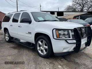 2013 Chevrolet Suburban LT with VIN 1GNSCJE0XDR295860, listed as a Copart auction lot 45344455 with 216,572 mi miles and Clean Title. Bid and sale history available at carsss.com. Image 1.